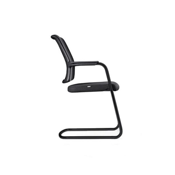 Silla Hero 570H de Interstuhl, sillas para oficina, sillería para oficina, sillas de visita, sillería de visita, sillas con certificación para oficinas, sillería con certificación para oficinas, sillas cómodas para oficina, sillas ergonómicas para oficina, sillas de Interstuhl, sillas con respaldo de malla
